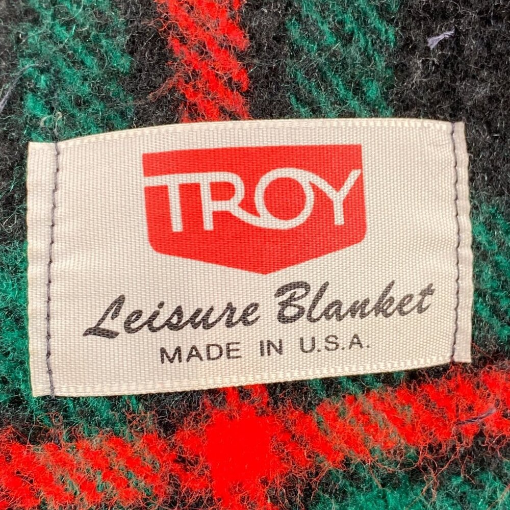 Vtg Troy Leisure Poncho Wool Flannel Blanket Blue Green Red Plaid Fringe Stadium - Picture 5 of 9